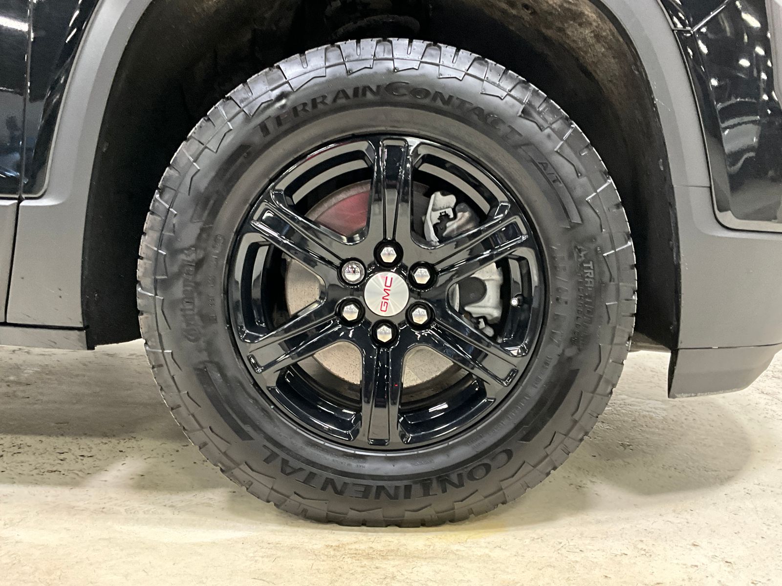 2023 GMC Acadia AT4 - Photo 11