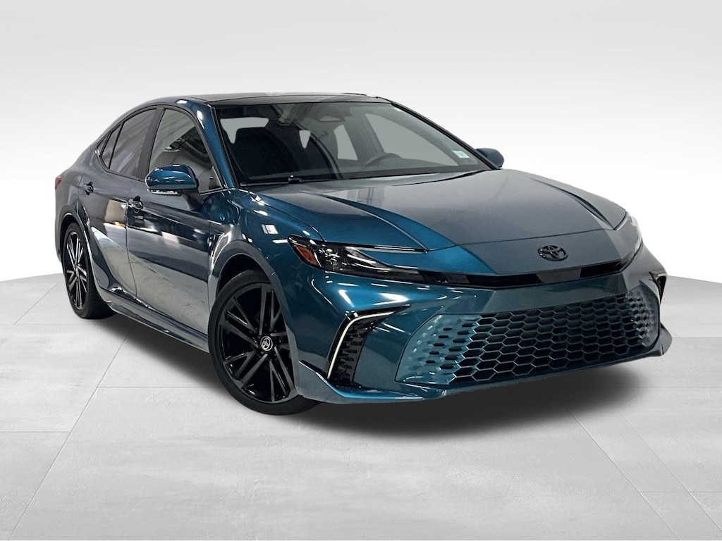 Used 2025 Toyota Camry XSE Sedan