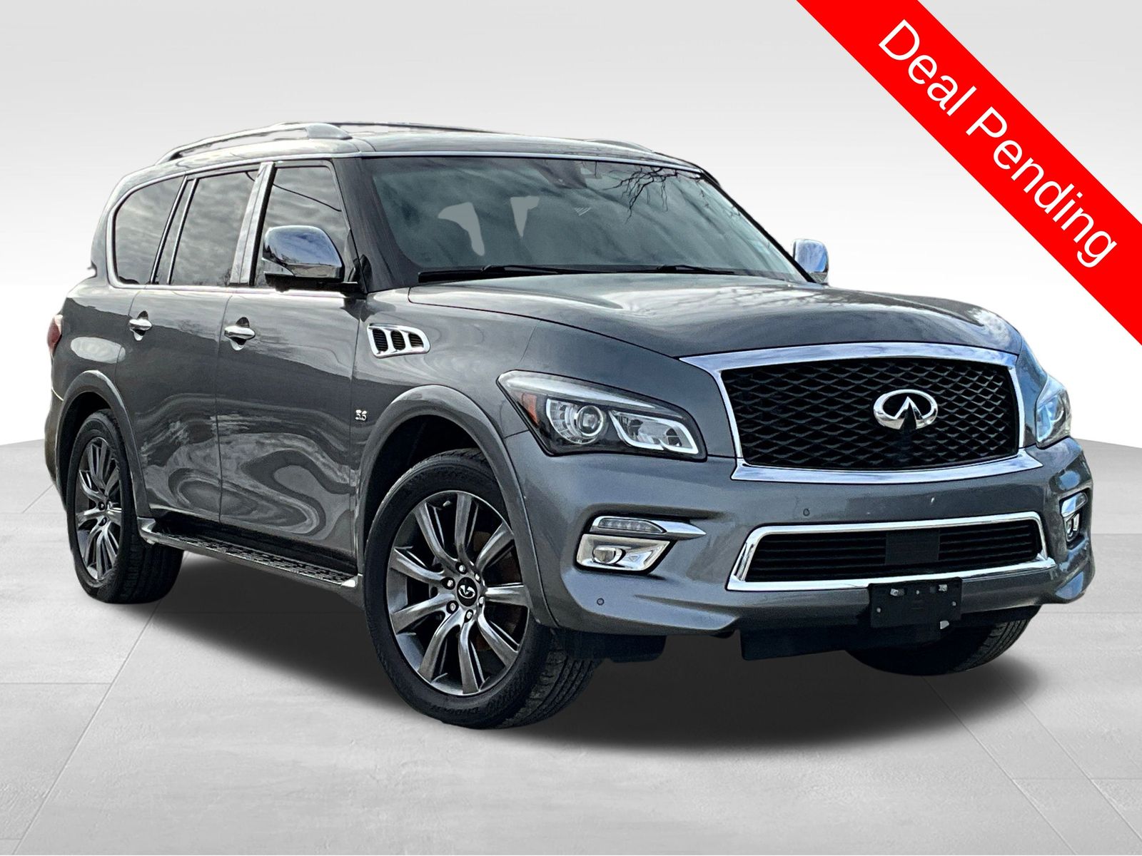 2017 INFINITI QX80 Signature's photo