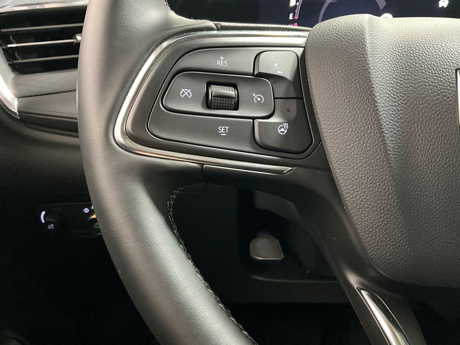 2025 Buick Encore GX Avenir - Photo 16