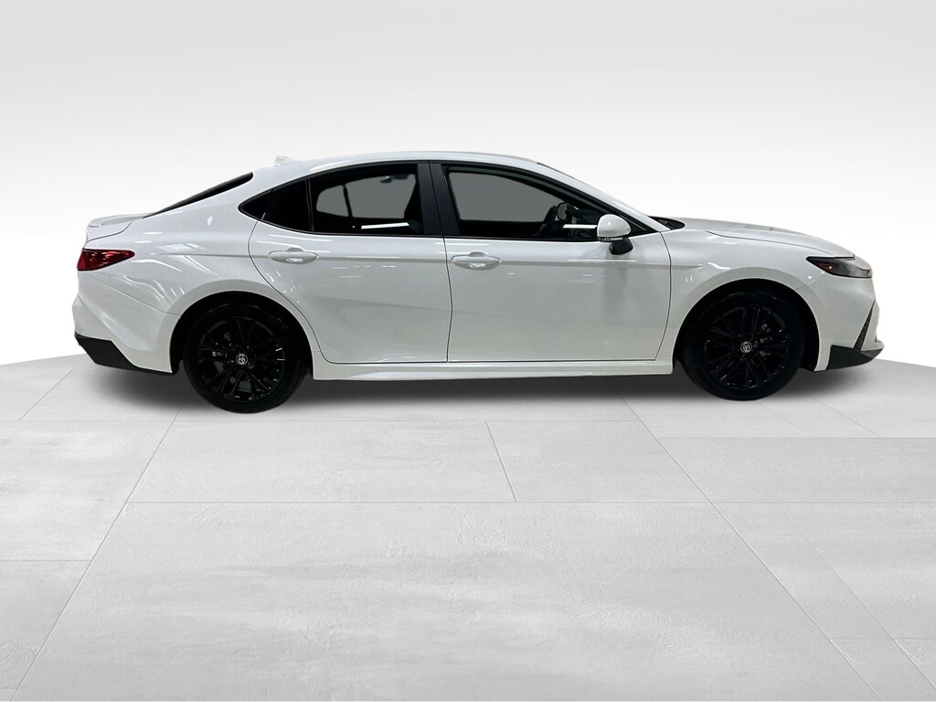 Used 2026 Toyota Camry SE Sedan