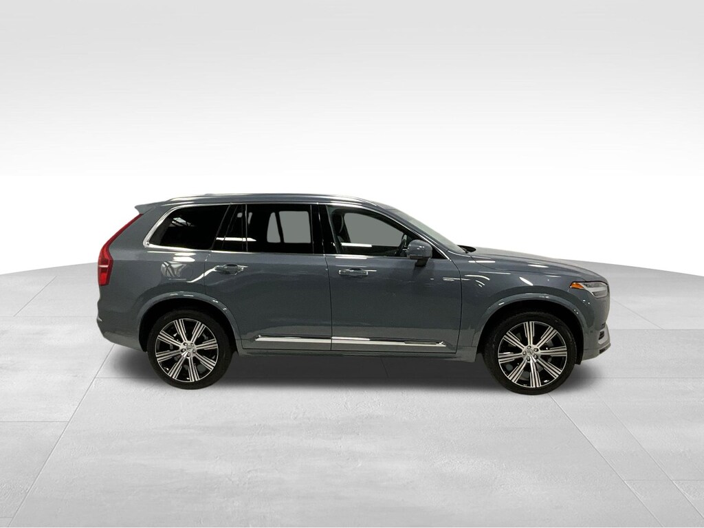 Used 2022 Volvo XC90 Recharge Plug-In Hybrid T8 Inscription 6 Passenger SUV