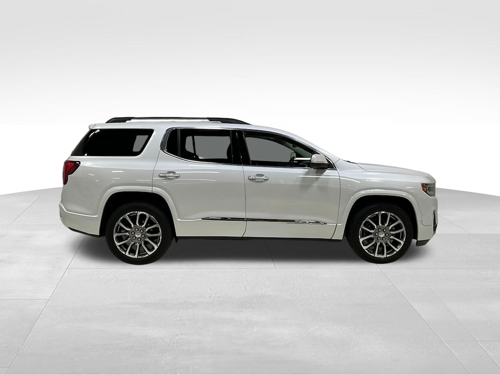 Used 2023 GMC Acadia Denali SUV