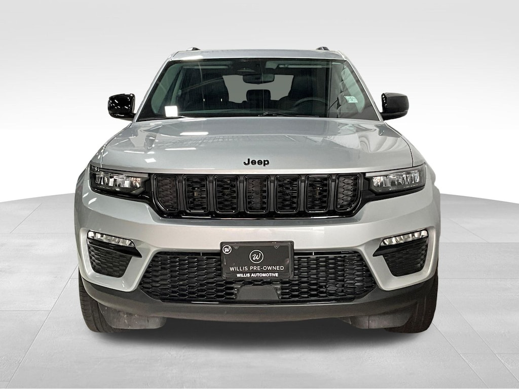 Used 2023 Jeep Grand Cherokee Limited SUV