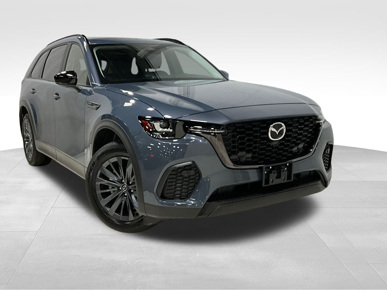 2025 Mazda CX-70 Preferred Package's photo
