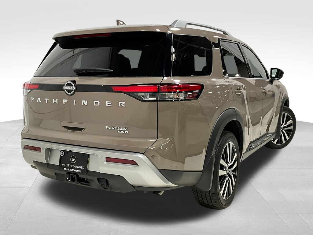 Used 2025 Nissan Pathfinder Platinum SUV
