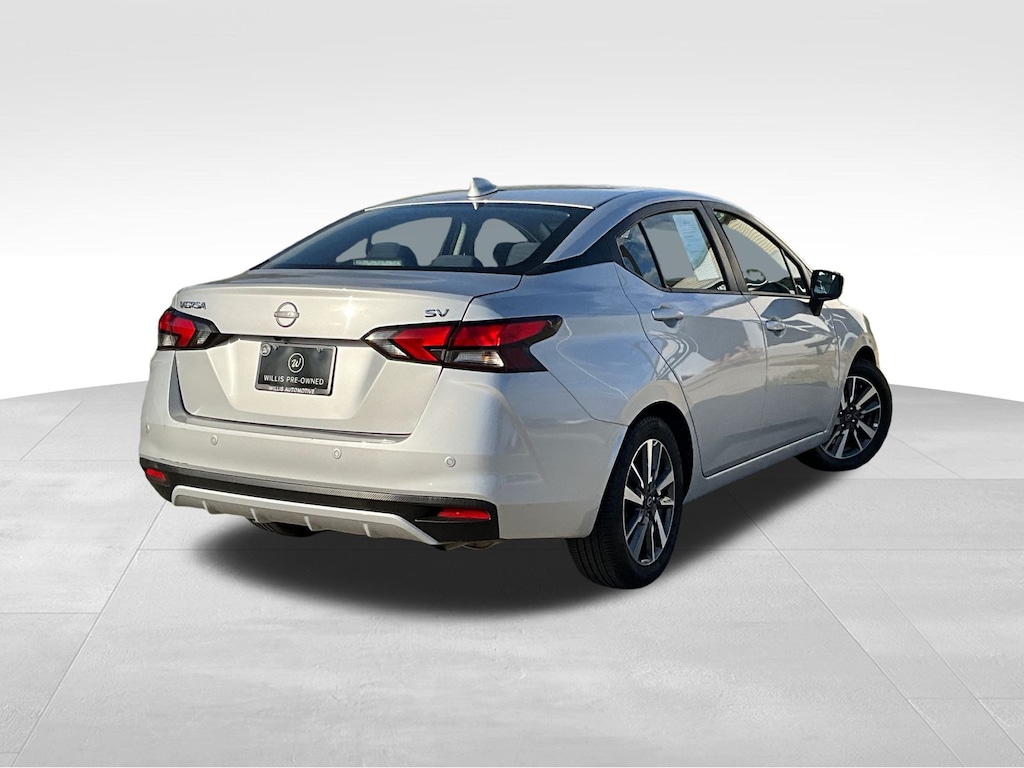 Used 2023 Nissan Versa 1.6 SV Sedan