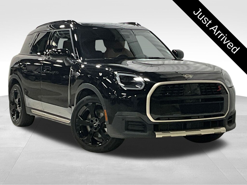 Certified 2025 MINI Countryman Base SUV