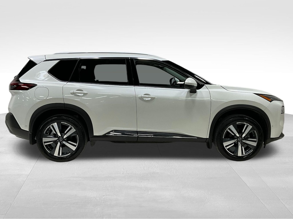 Used 2023 Nissan Rogue SL SUV