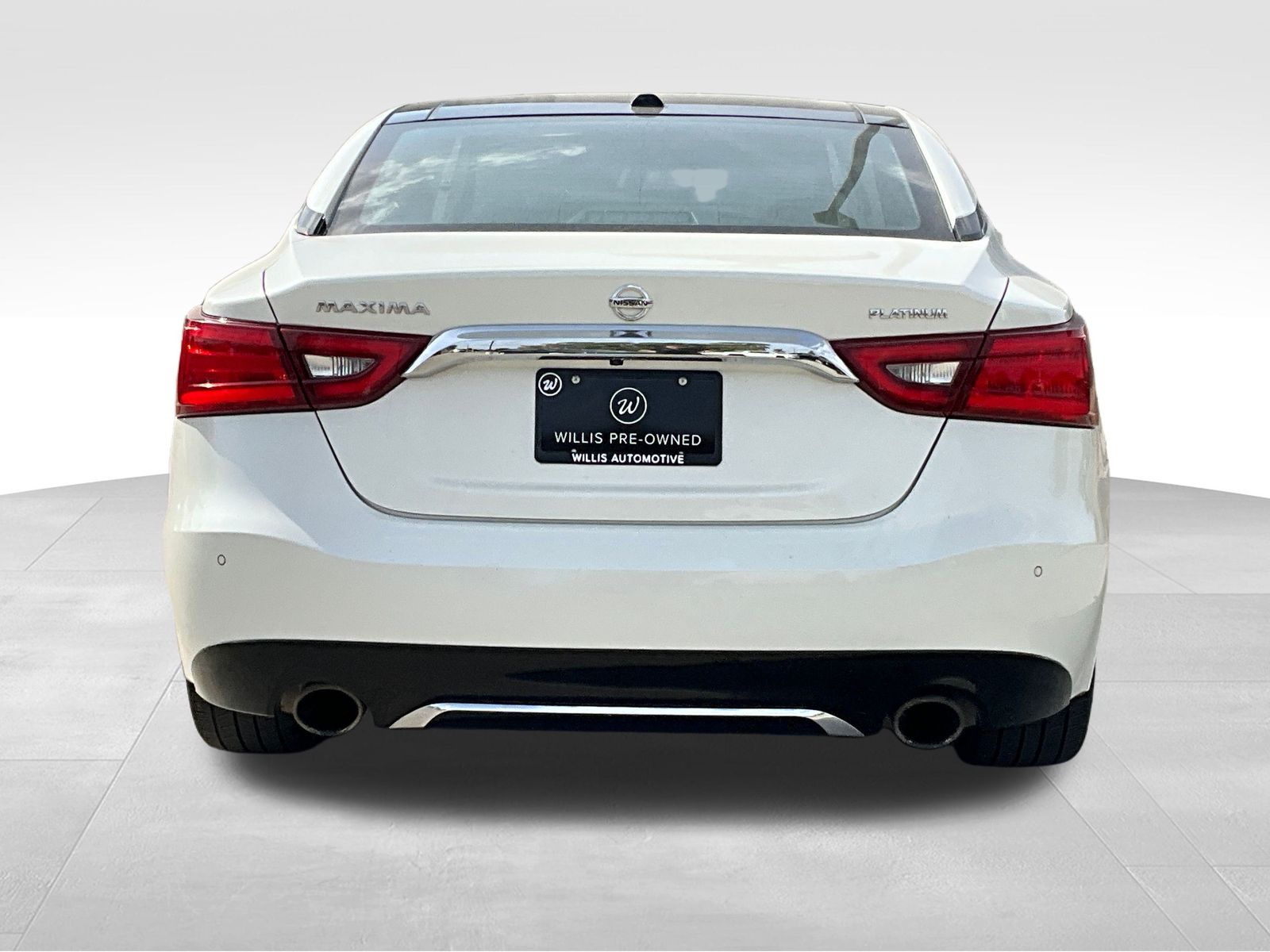 2017 Nissan Maxima Platinum photo 4