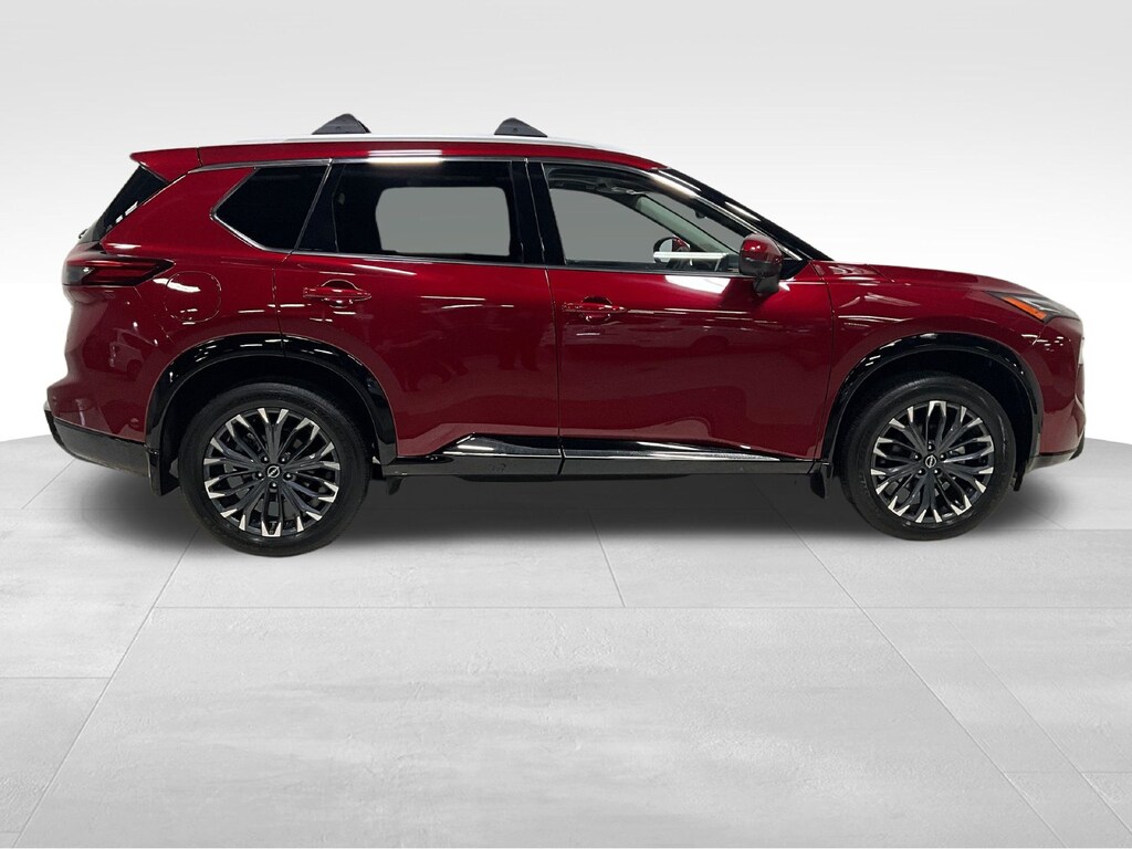 Used 2026 Nissan Rogue Platinum SUV