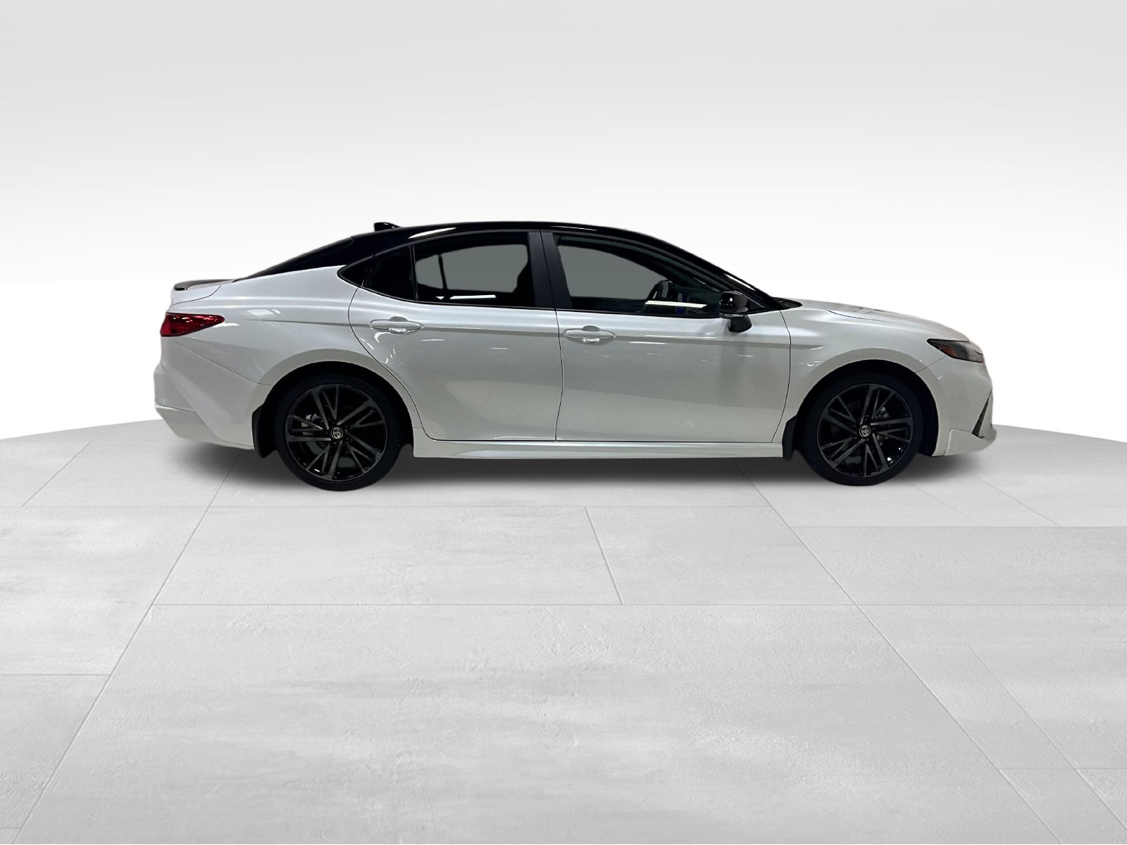 Used 2025 Toyota Camry XSE Sedan