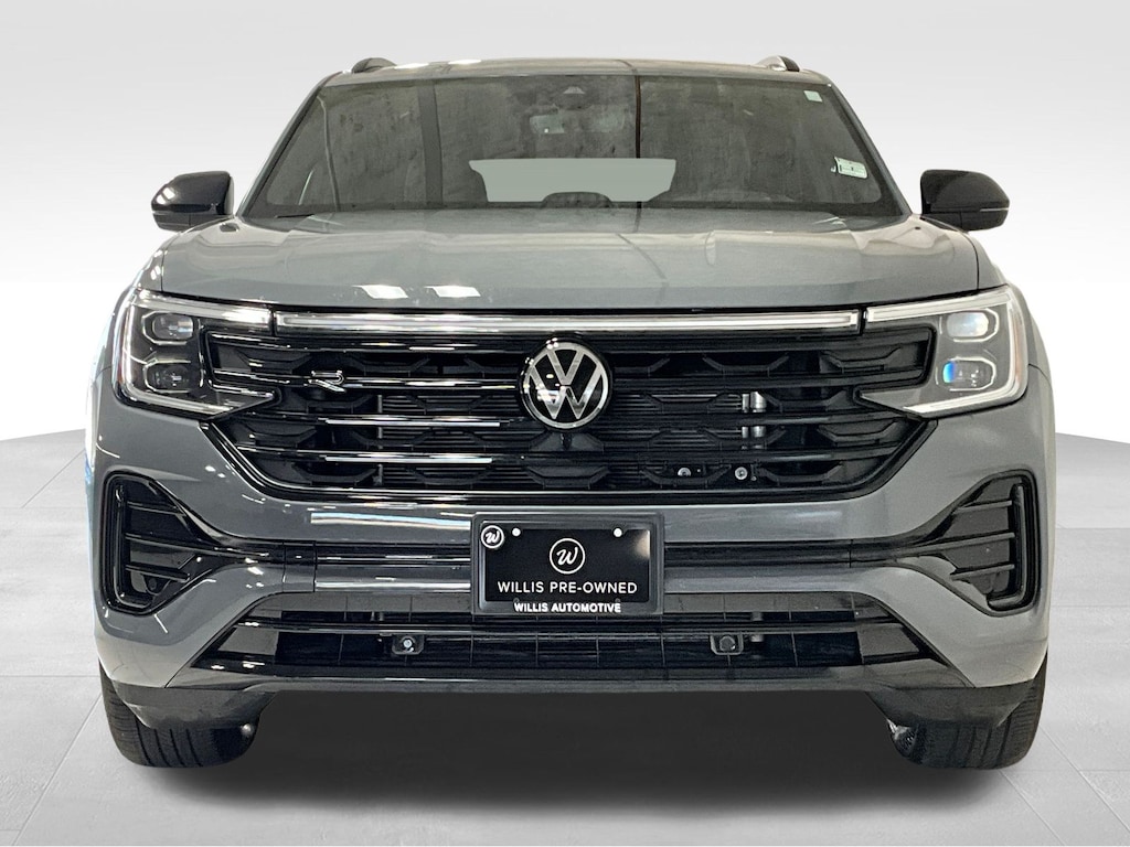 Used 2025 Volkswagen Atlas Cross Sport 2.0T SEL R-Line Black SUV