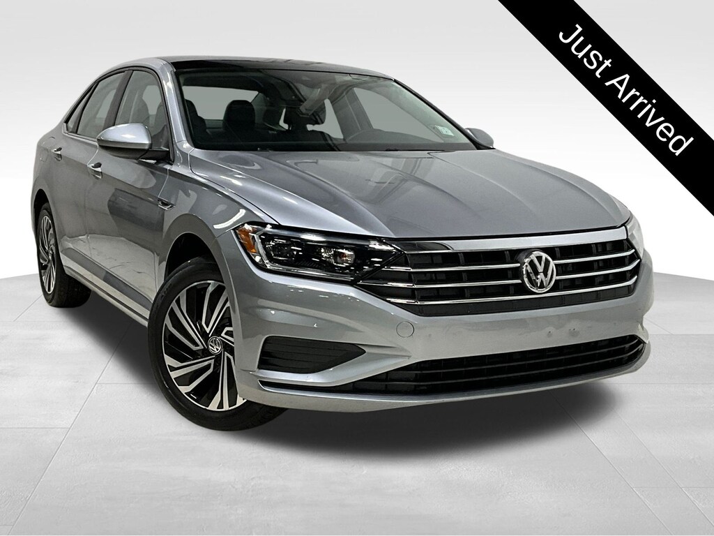 Used 2020 Volkswagen Jetta SEL Sedan