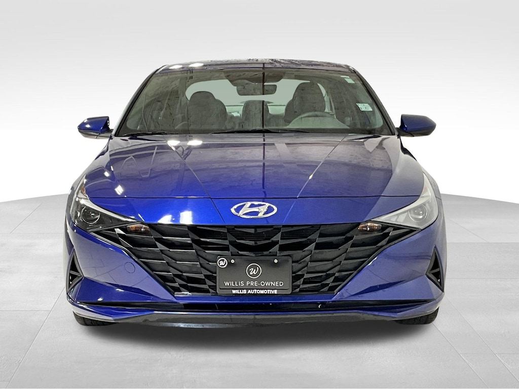 Used 2023 Hyundai Elantra SEL Sedan