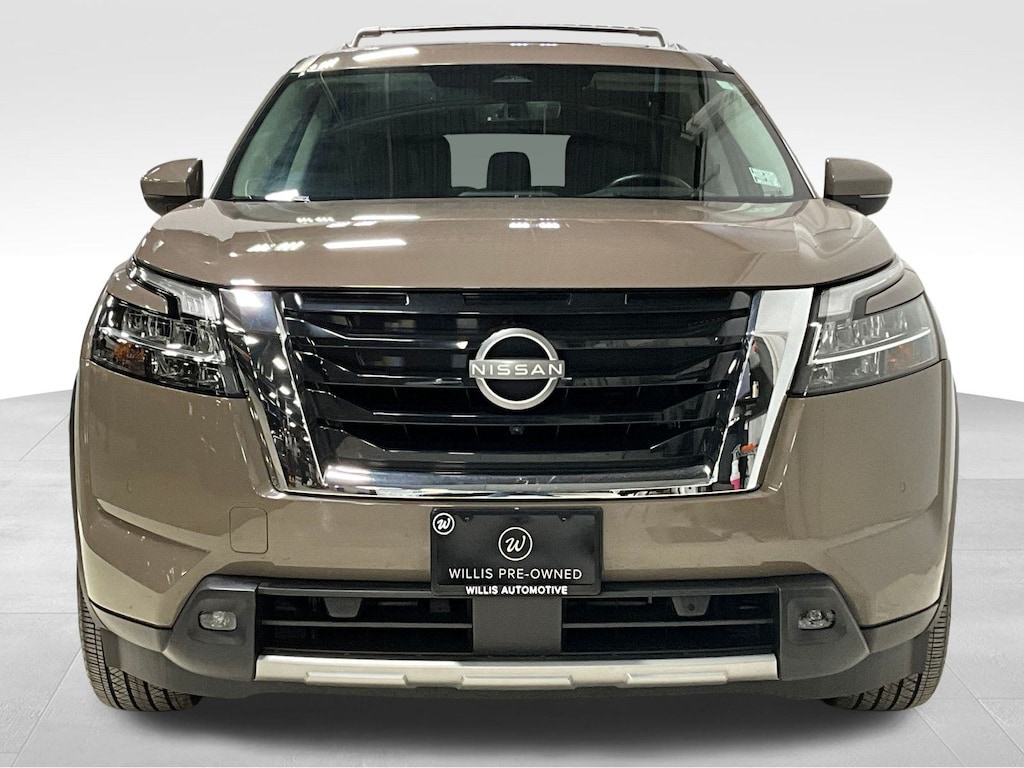 Used 2023 Nissan Pathfinder Platinum SUV