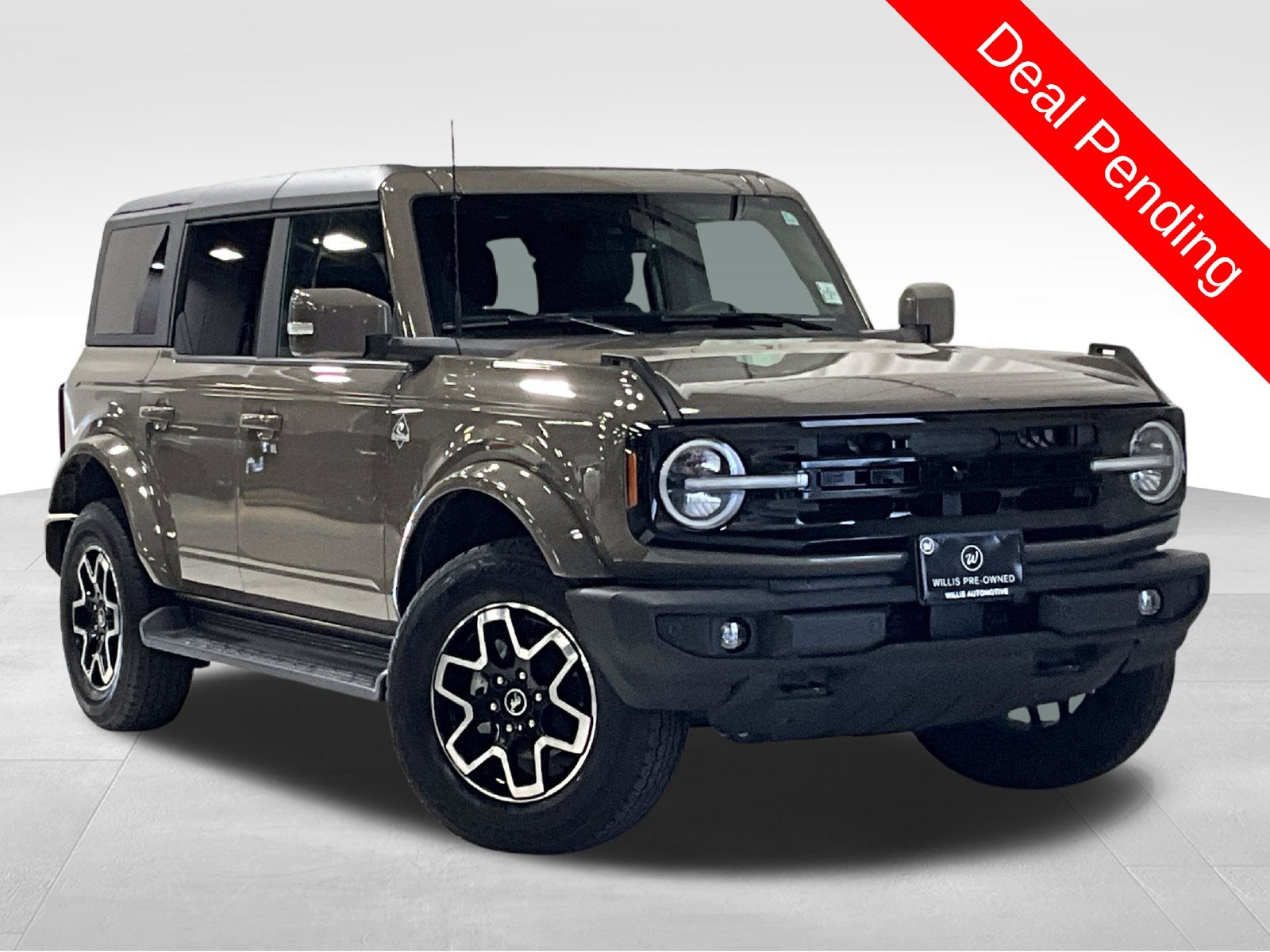 2025 Ford Bronco 4-Door Outer Banks