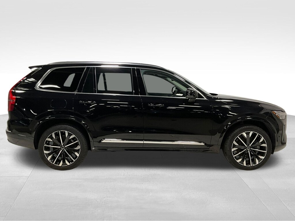 Certified 2026 Volvo XC90 B6 Ultra SUV