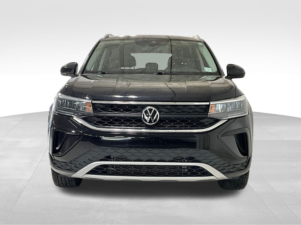 Used 2024 Volkswagen Taos 1.5T SE SUV
