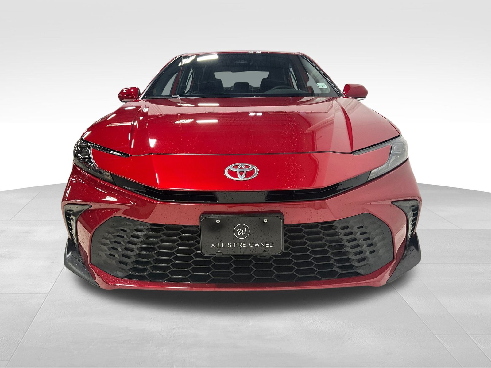 2025 Toyota Camry SE photo 2