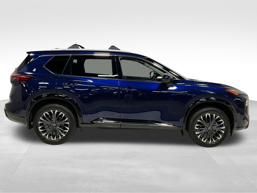 Used 2026 Nissan Rogue Platinum SUV