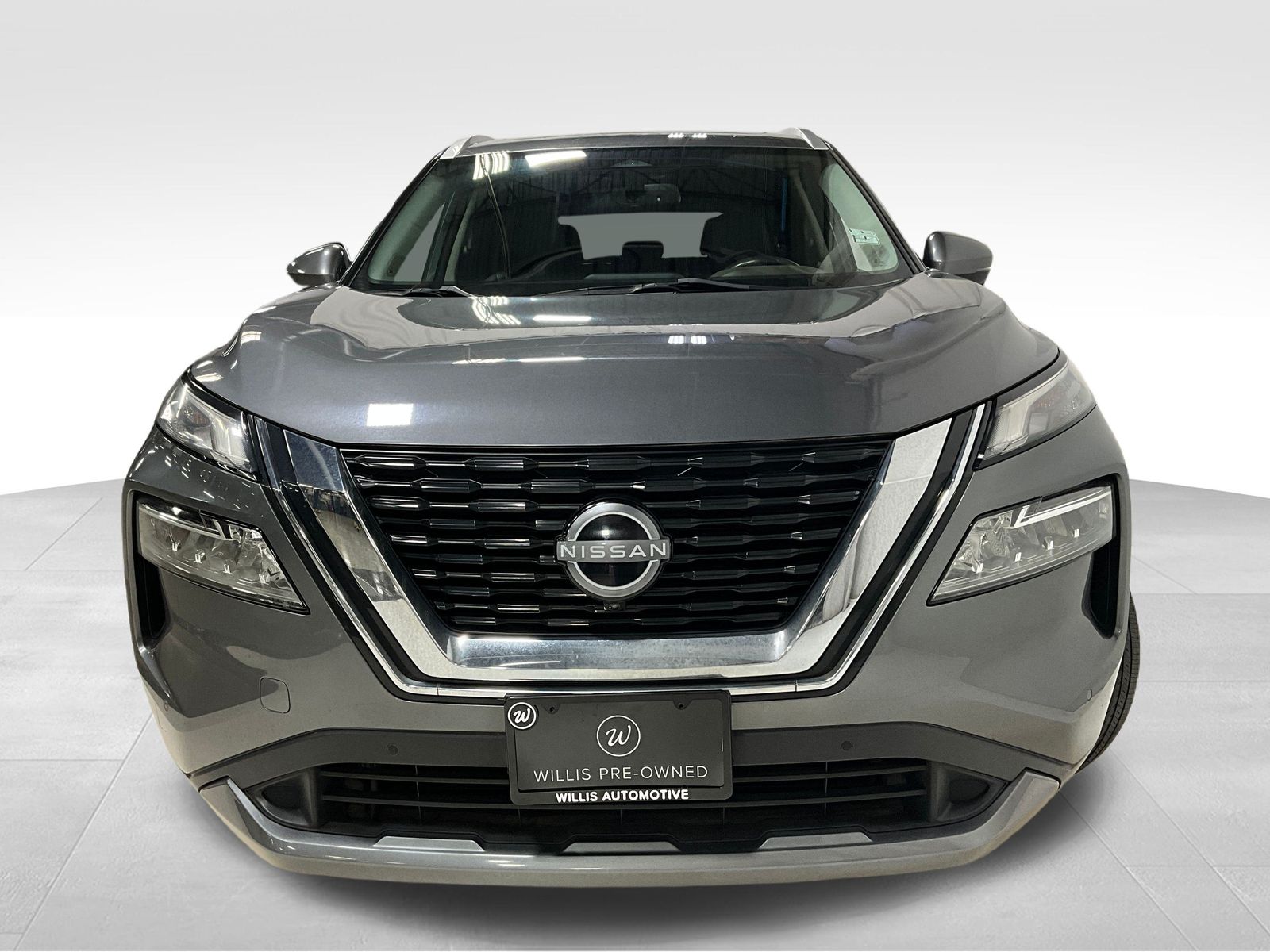 2023 Nissan Rogue SL photo 2