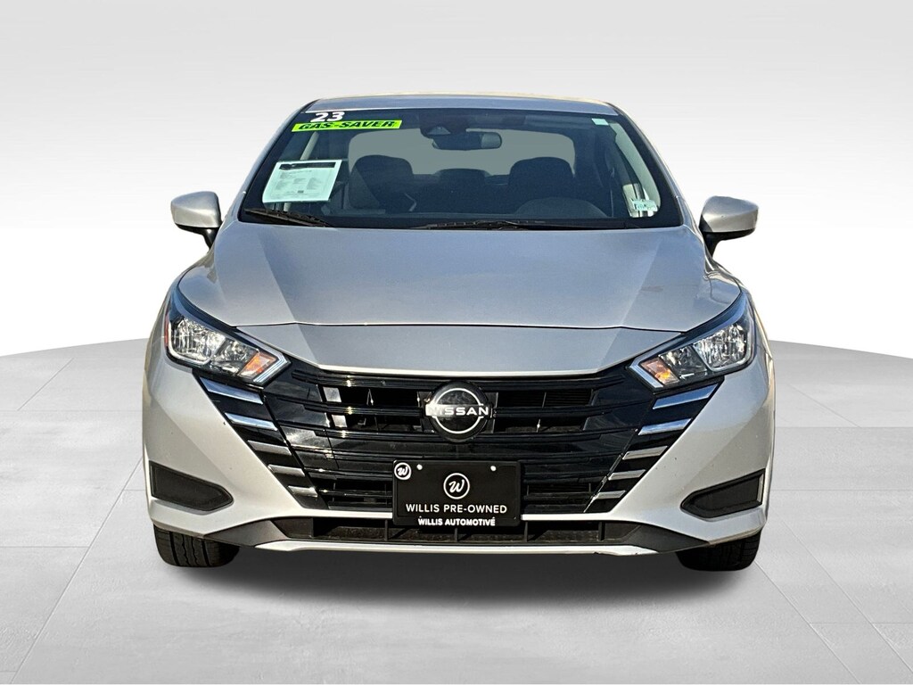 Used 2023 Nissan Versa 1.6 SV Sedan