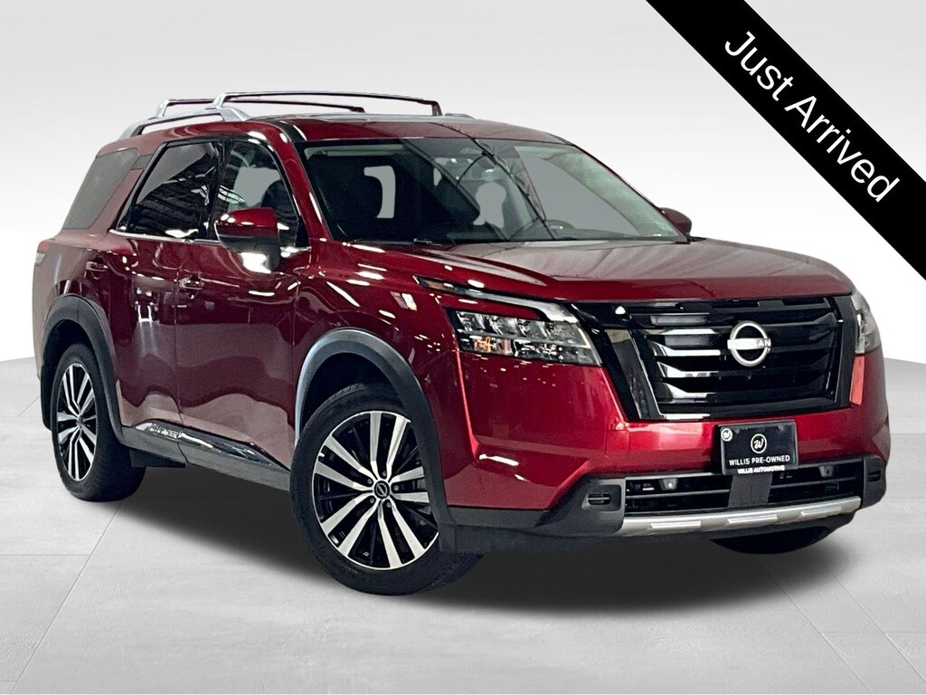 Used 2023 Nissan Pathfinder Platinum SUV