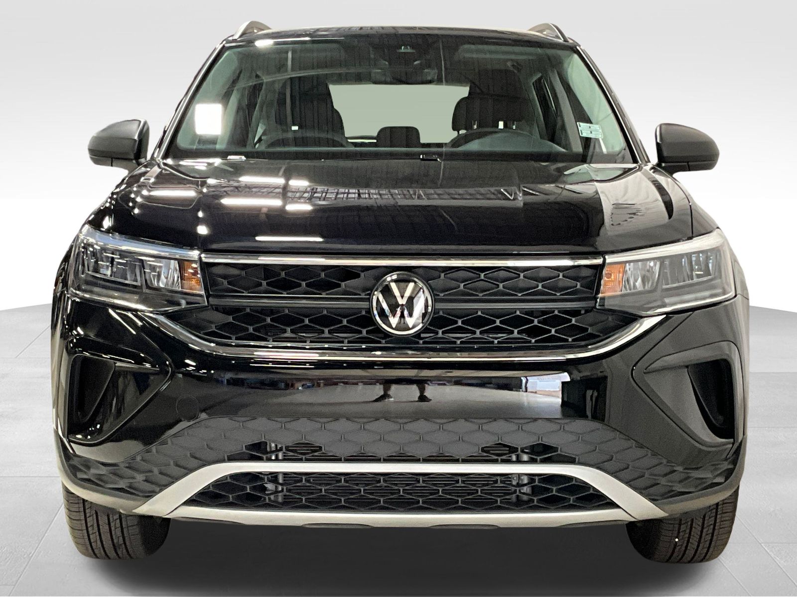 2024 Volkswagen Taos S photo 2