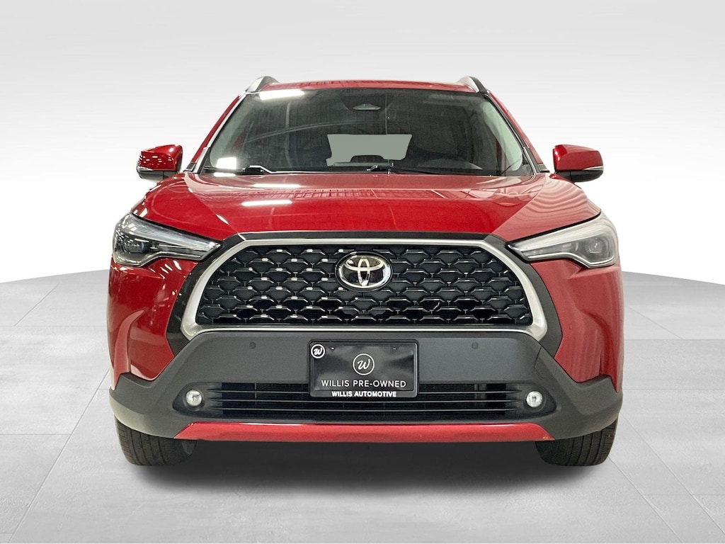 Used 2024 Toyota Corolla Cross XLE SUV