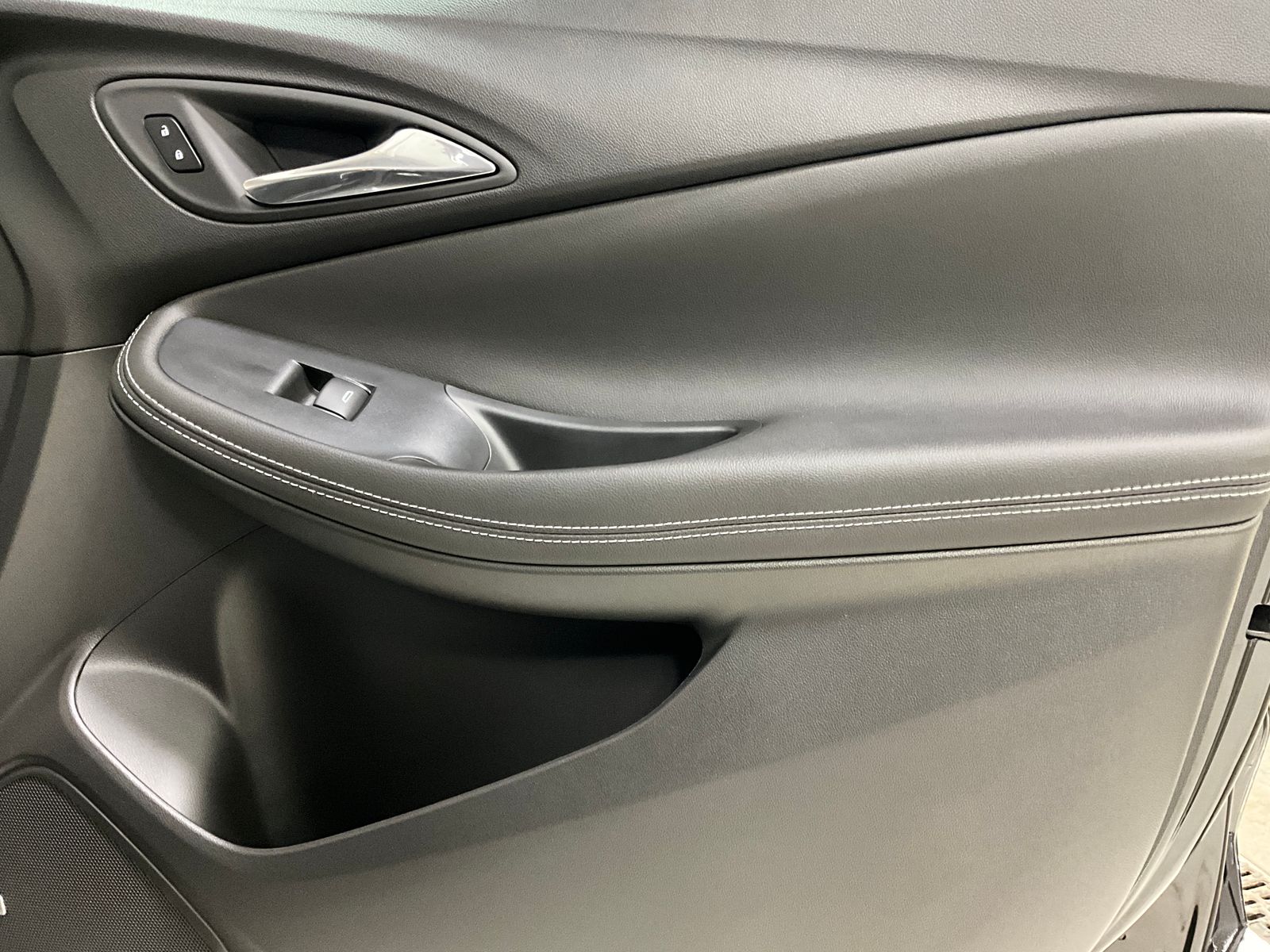 2025 Buick Encore GX Avenir - Photo 20