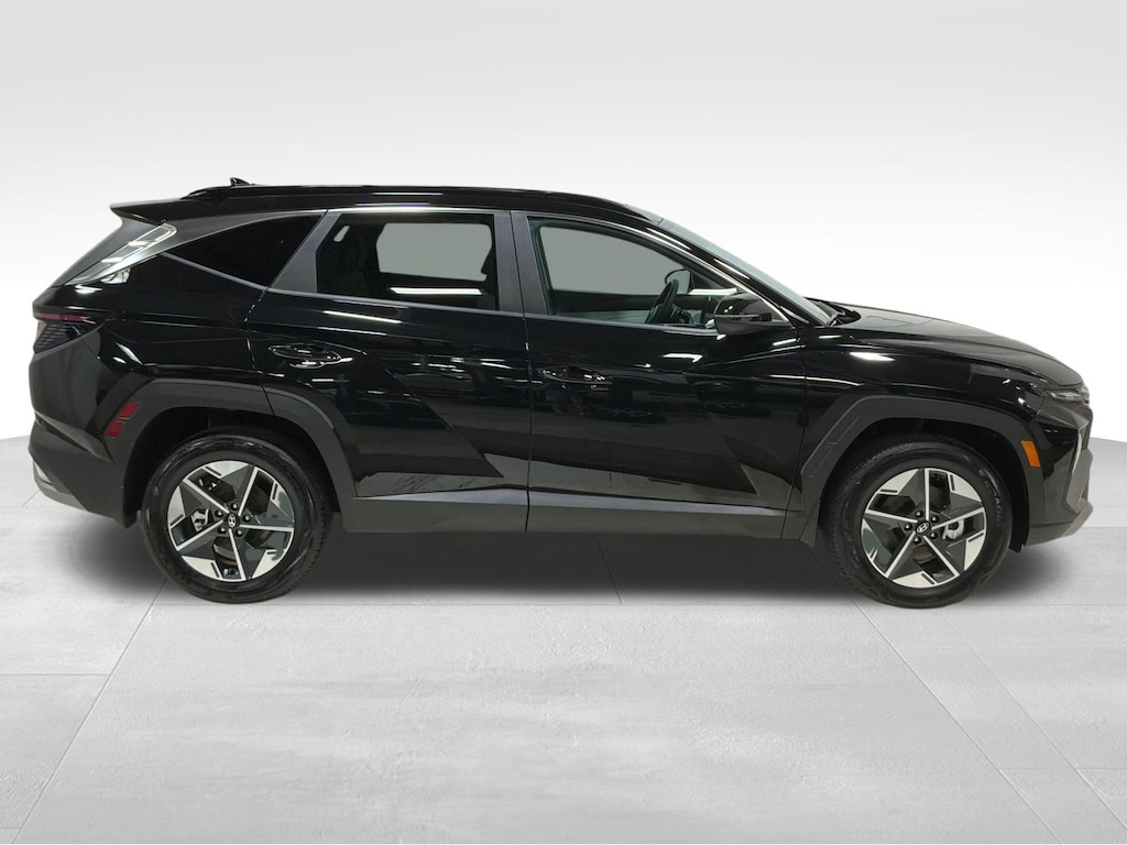 Used 2025 Hyundai Tucson Hybrid SEL Convenience SUV