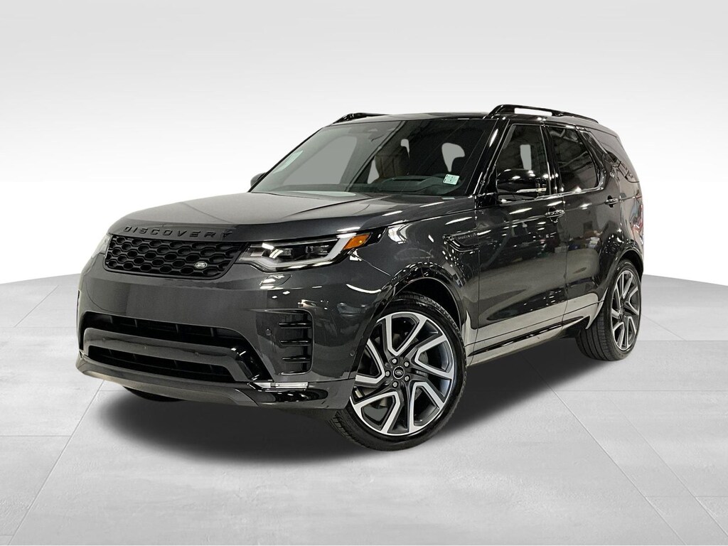 Used 2025 Land Rover Discovery Dynamic SE SUV