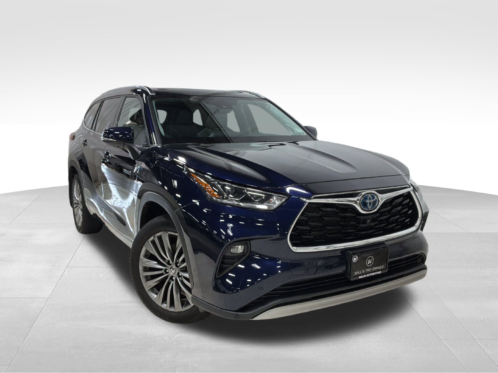 Used 2021 Toyota Highlander Hybrid Platinum SUV