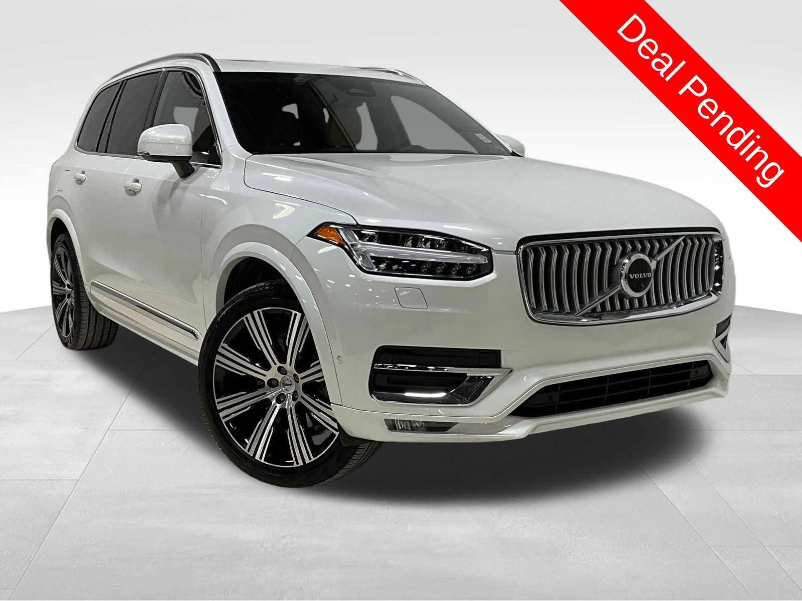 2023 Volvo XC90 Ultimate's photo