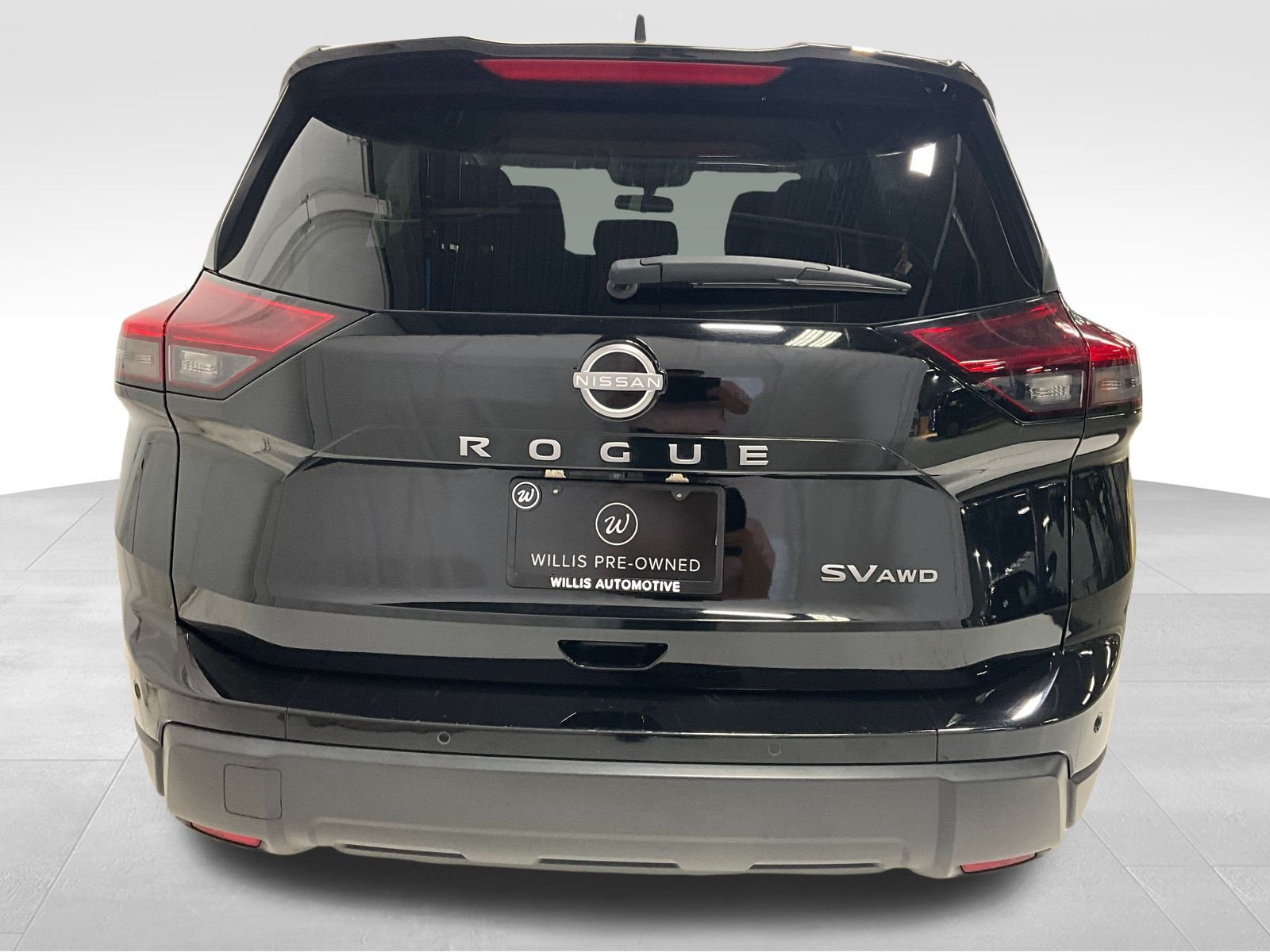 2024 Nissan Rogue SV photo 3