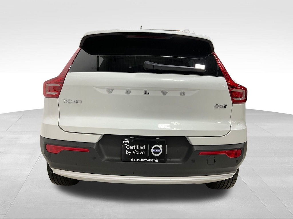 Certified 2025 Volvo XC40 B5 Plus Bright Theme SUV