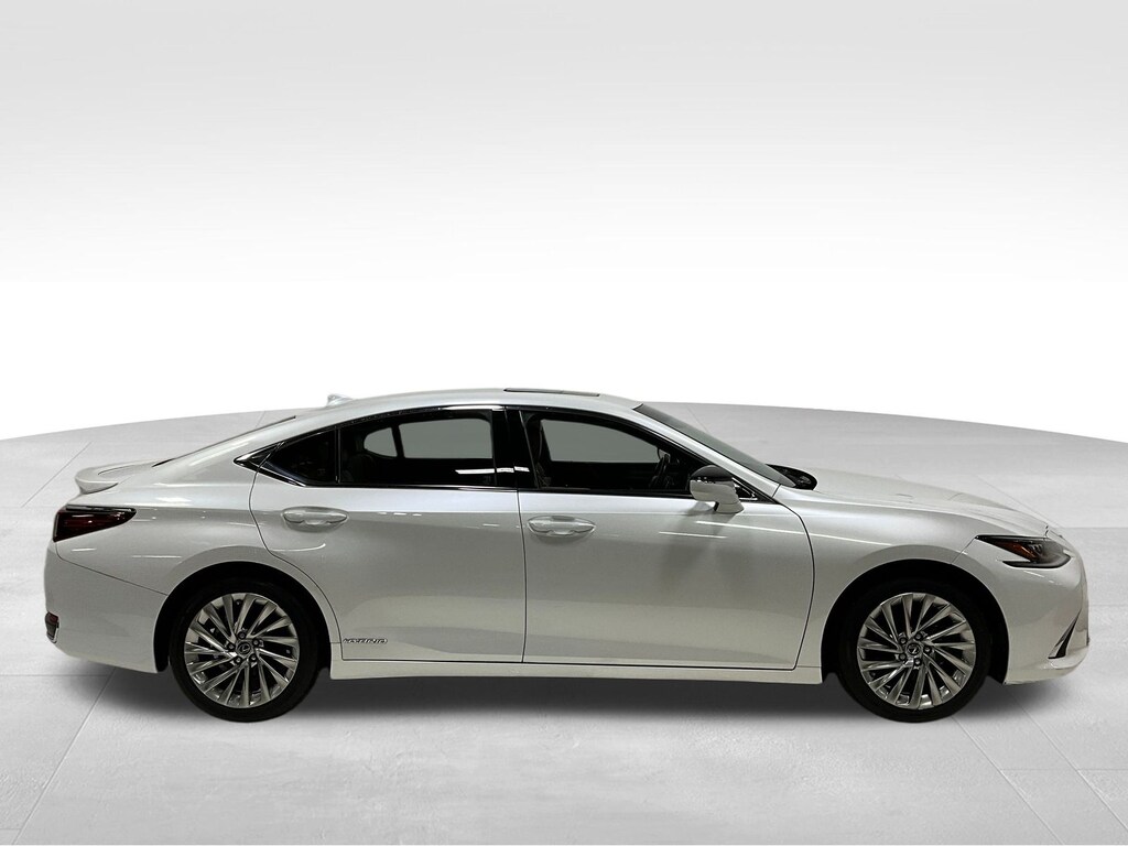 Used 2019 Lexus ES 300h 300h Ultra Luxury Sedan