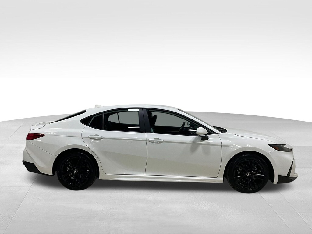 Used 2025 Toyota Camry SE Sedan