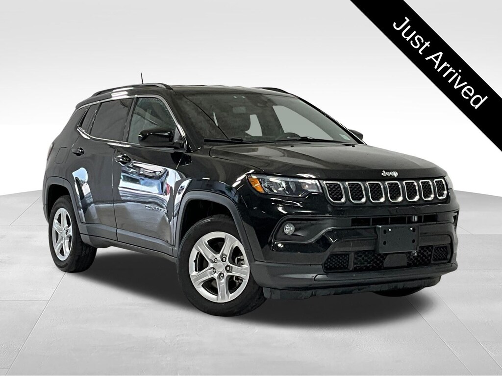 Used 2023 Jeep Compass Latitude SUV
