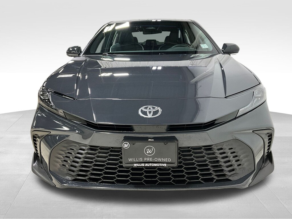 Used 2025 Toyota Camry SE Sedan
