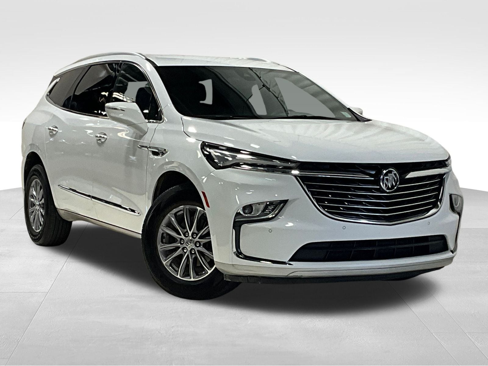 2024 Buick Enclave Essence's photo