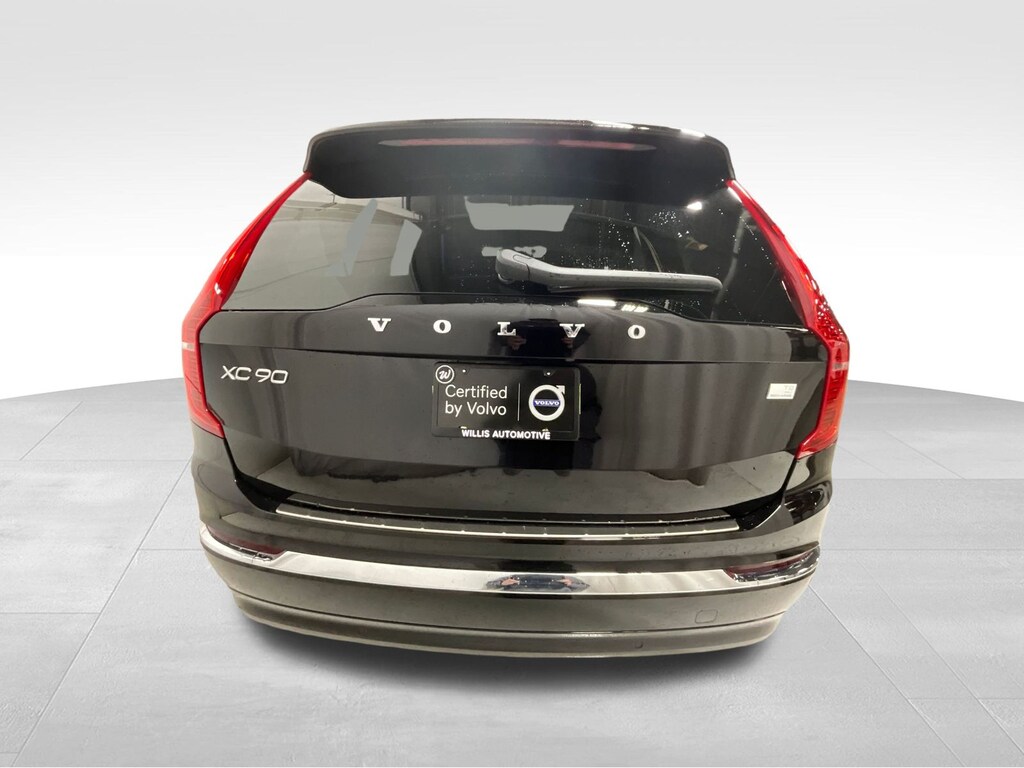 Certified 2024 Volvo XC90 plug-in hybrid Ultimate SUV