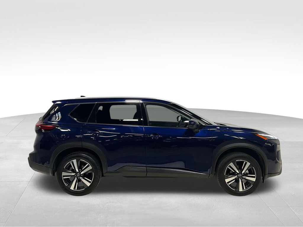 Used 2025 Nissan Rogue SL SUV