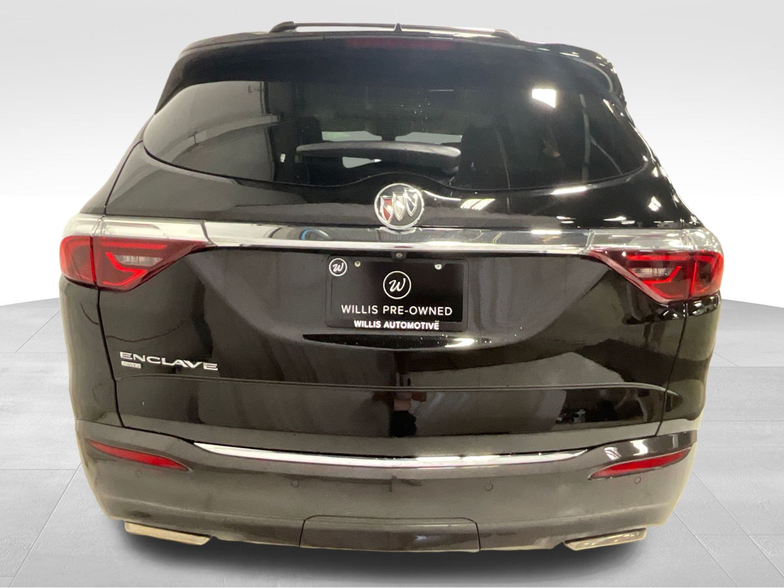 2023 Buick Enclave Essence photo 3