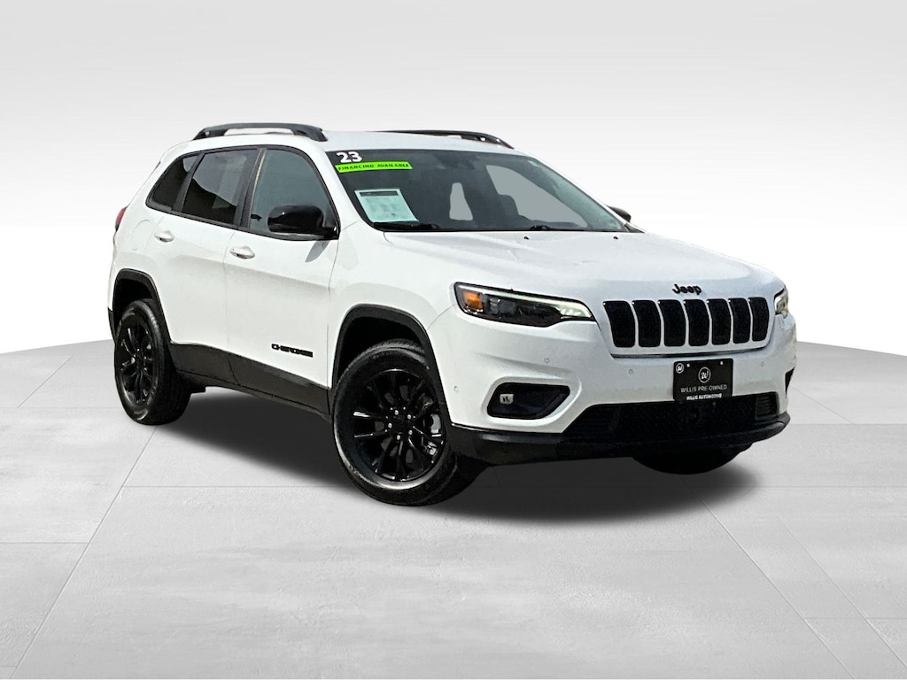 Used 2023 Jeep Cherokee Altitude SUV