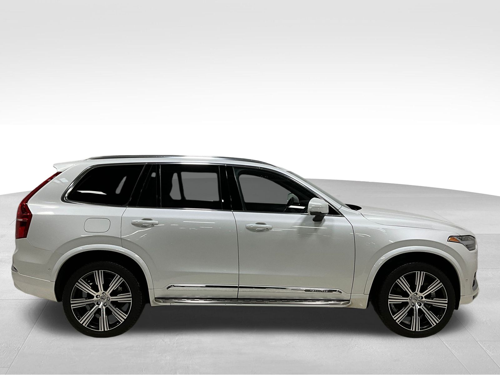 2024 Volvo XC90 Recharge Ultimate photo 2