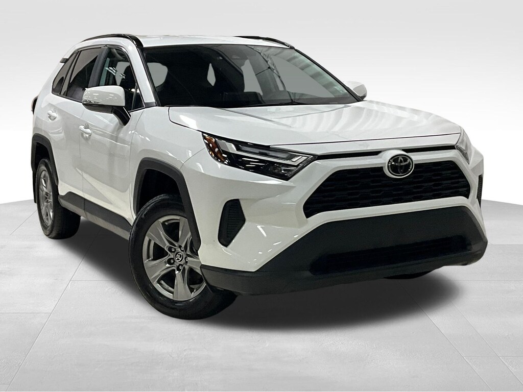 Used 2025 Toyota RAV4 XLE SUV