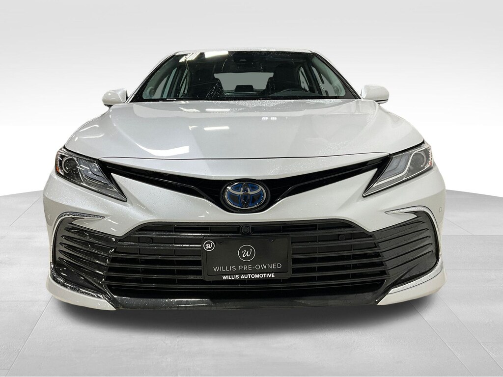 Used 2023 Toyota Camry Hybrid XLE Sedan