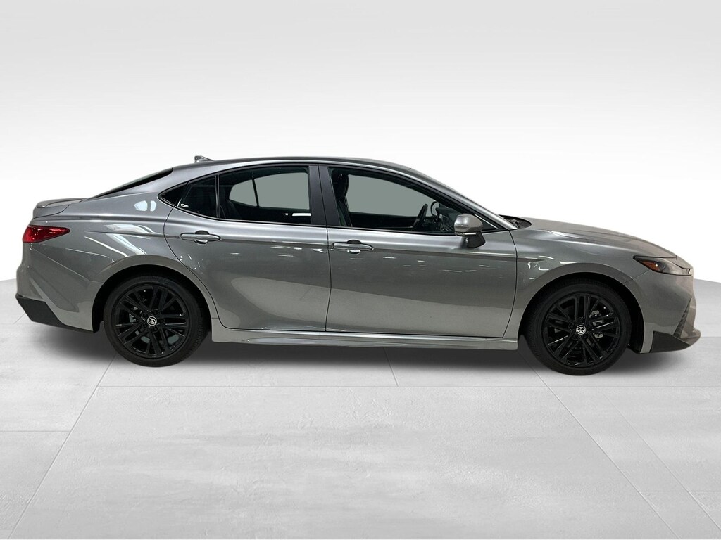 Used 2026 Toyota Camry SE Sedan